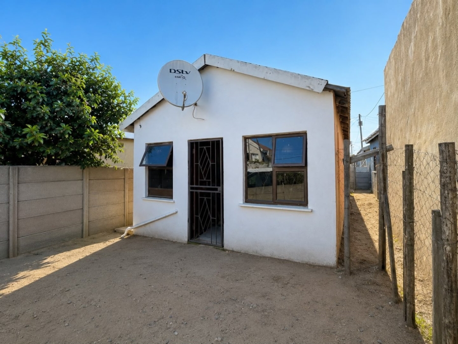 4 Bedroom Property for Sale in Delft South Western Cape